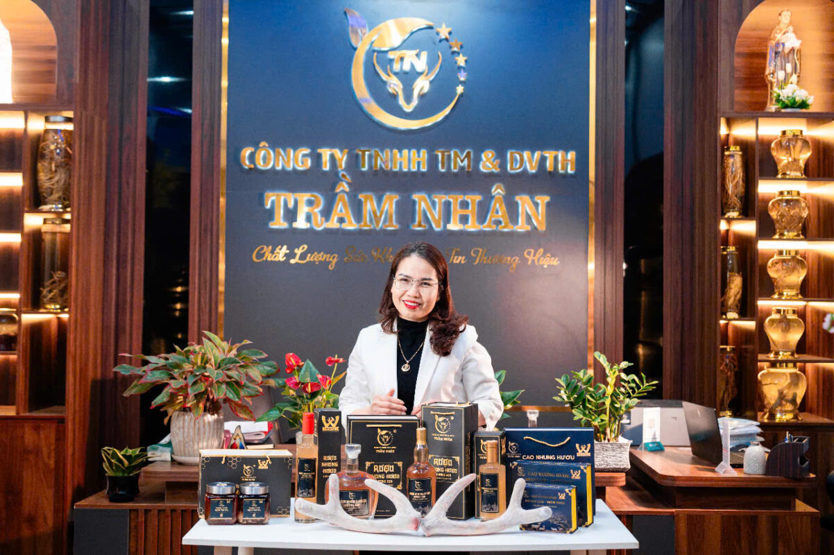 Nữ giám đốc trẻ năng động, tâm huyết với đặc sản truyền thống của quê hương