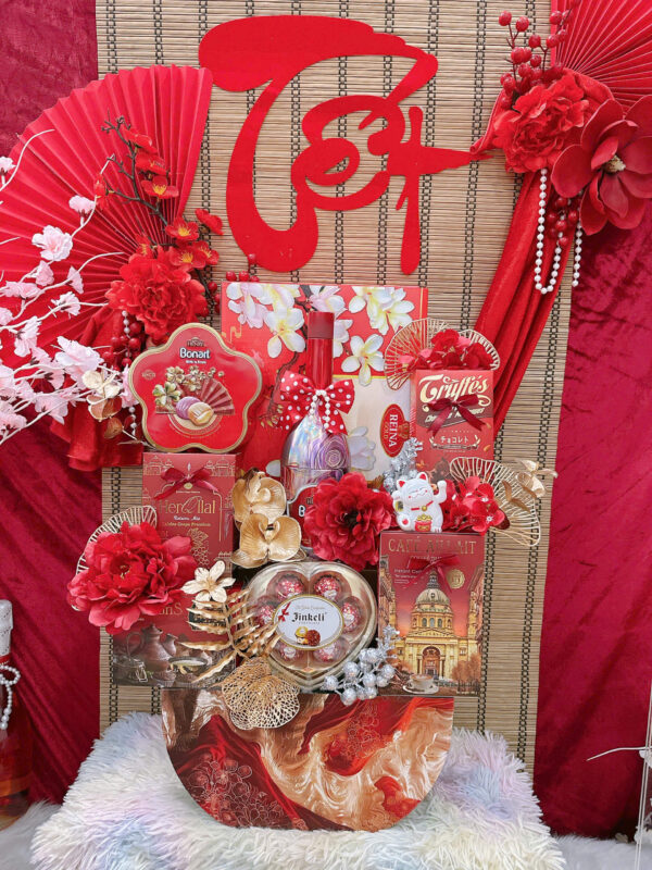 Nhung Hươu Trầm Nhân